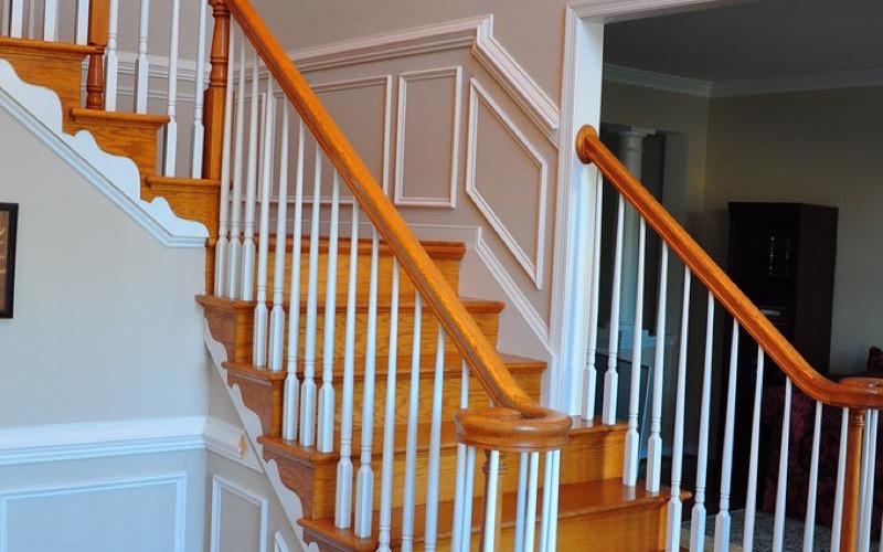 How to Caulk Gaps and Trim for a Seamless Finish