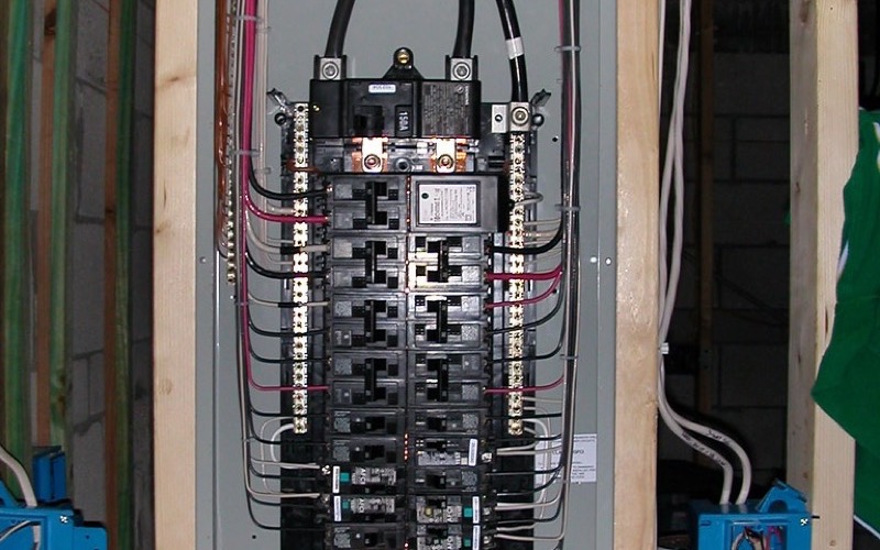 How to Reset a Tripped Breaker Safely: A Homeowner's Guide