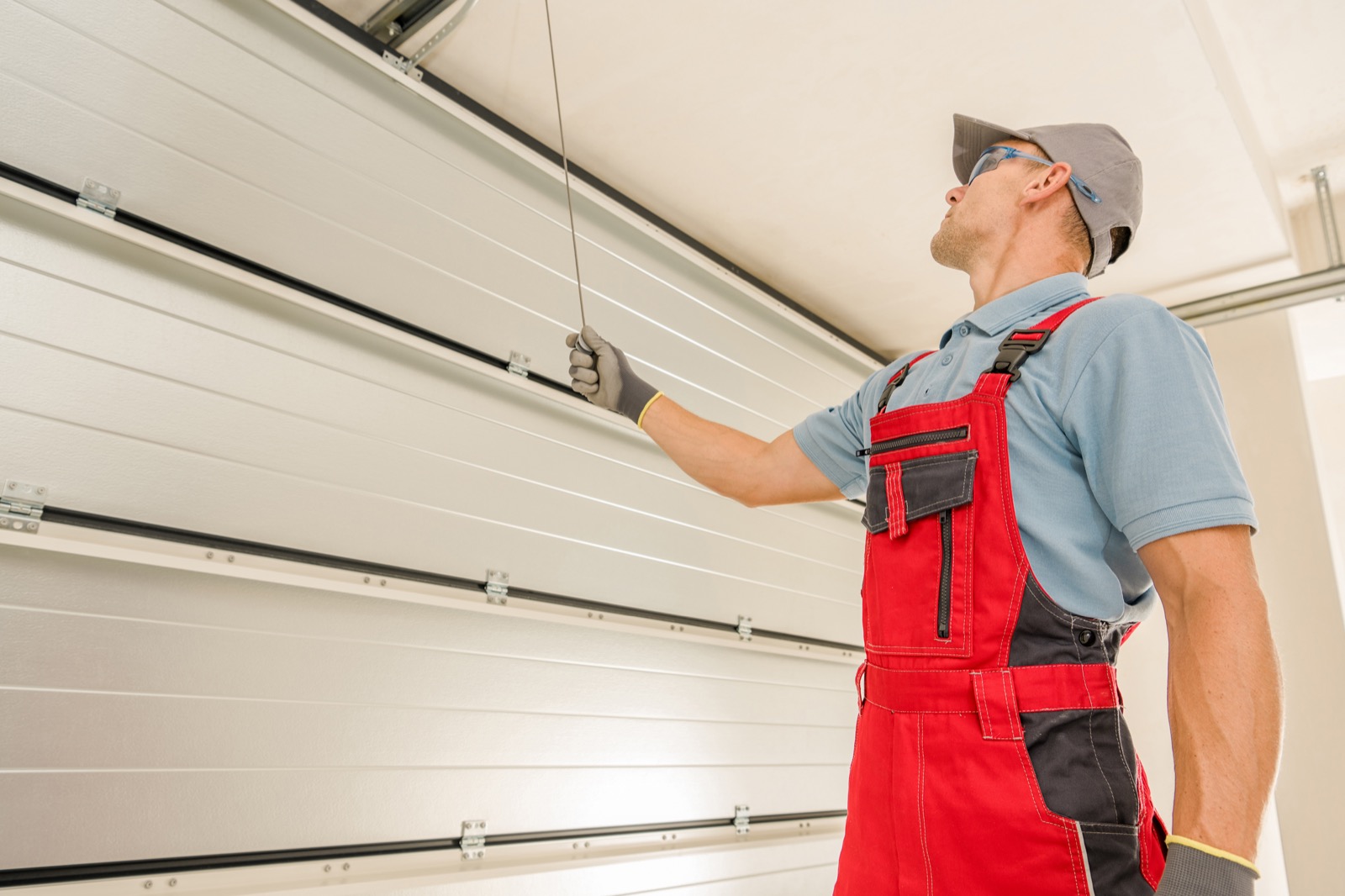 Garage Doors services in Oceanside by a vetted LocalFixx pro